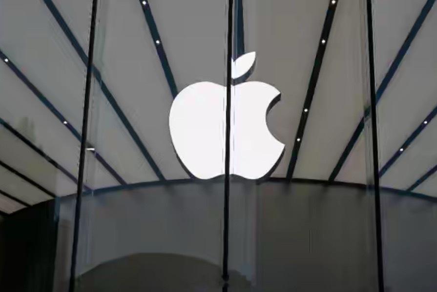 经销商说iPhone涨价猛销量必腰折苹果的产品使用周期较长，如果涨的过分，消费者