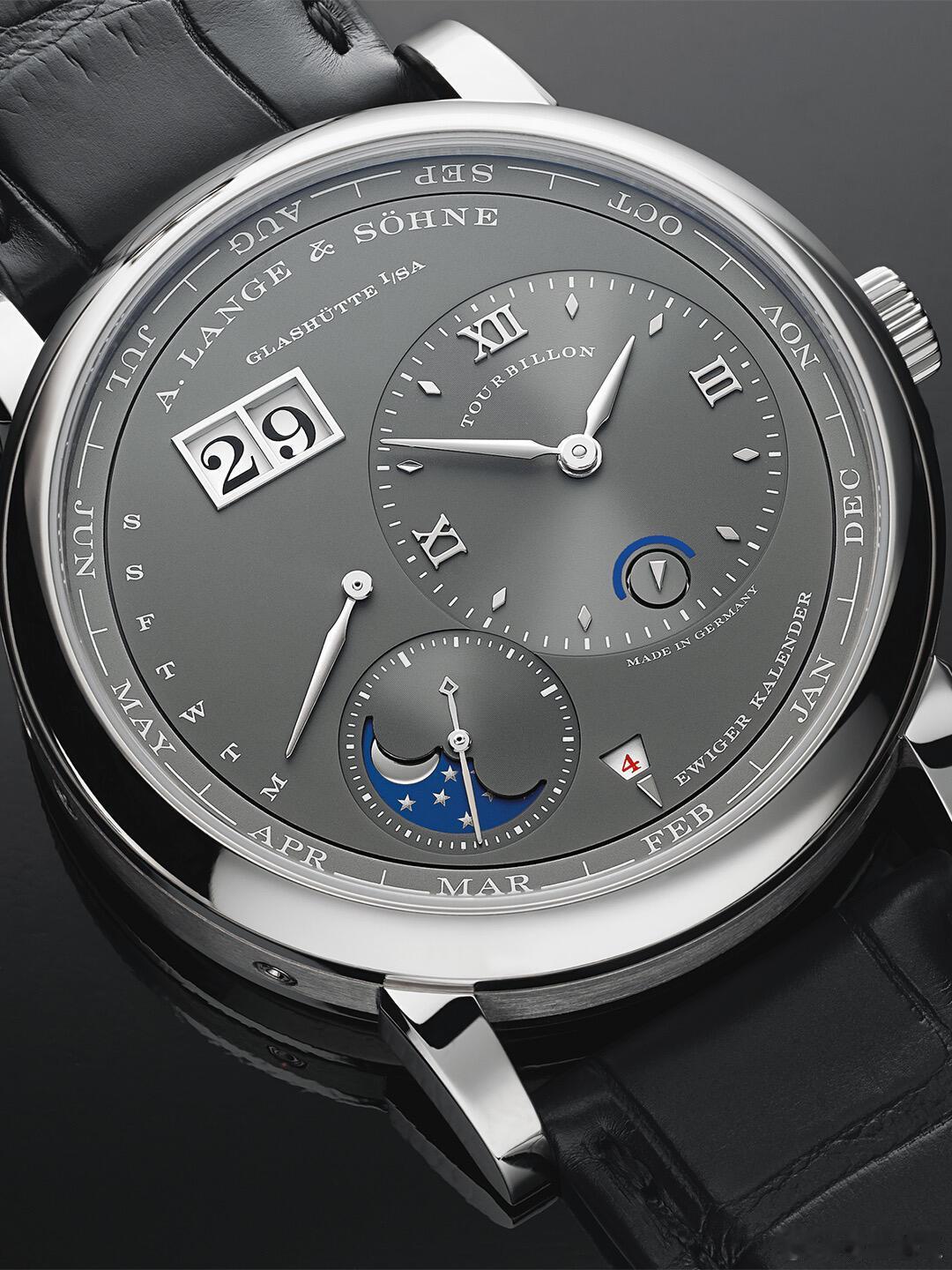 钟表与奇迹2026高手带路看表展钟表与奇迹制表工艺方寸之间，包罗万象。朗格以“复