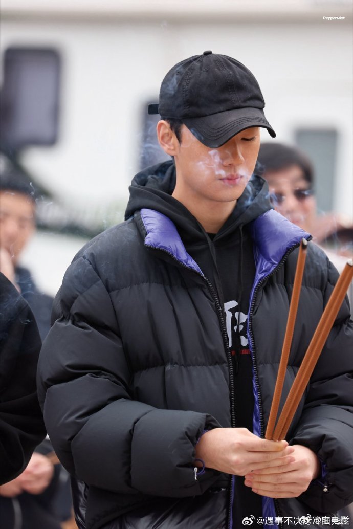 陈少熙领衔主演罪无可逃期待演员陈少熙，《罪无可逃》一定要快点和大家见面 