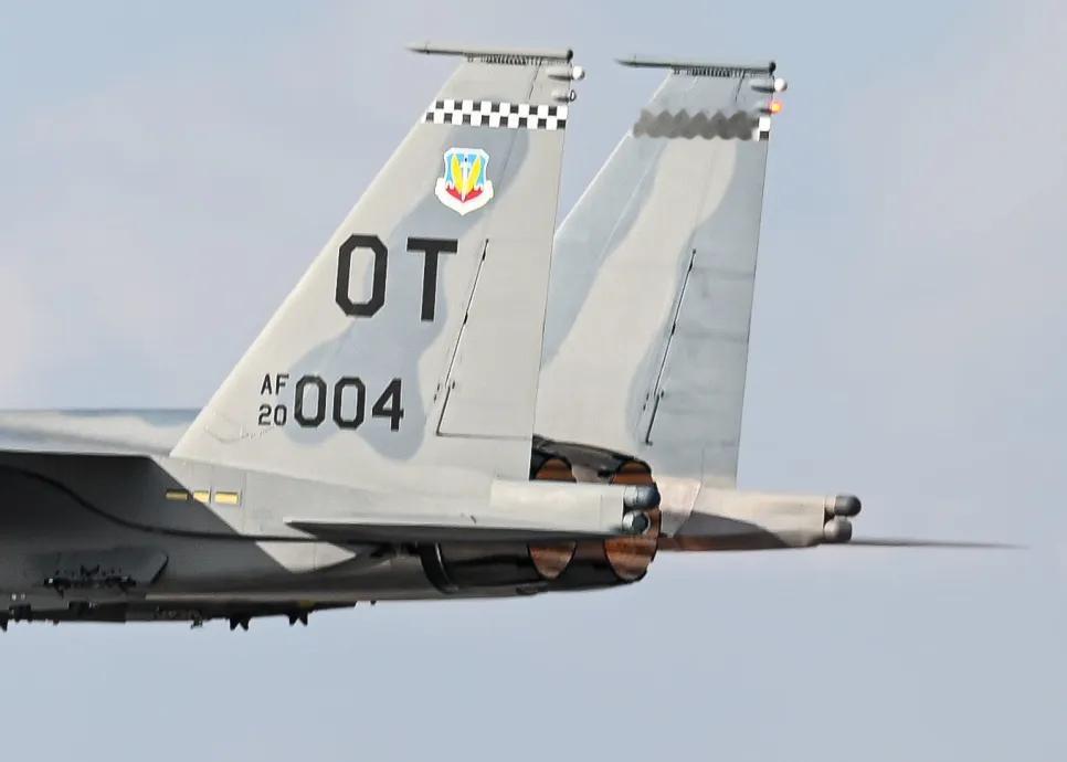 烽火问鼎计划每天认识一件兵器 美国空军正考虑为新型F-15EX“鹰II”战斗机加