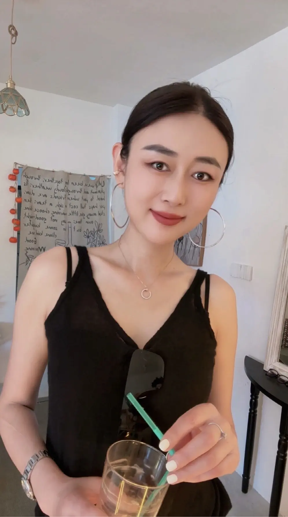 天赋可以让一个人闪闪发光，但努力能让一个人持续发光！