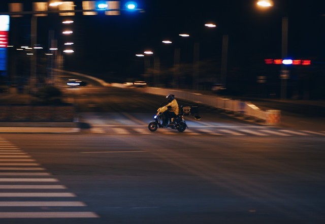 【外卖骑手生病治疗花费45万，公司未缴社保无法报销 起诉公司支付医疗费等47万！