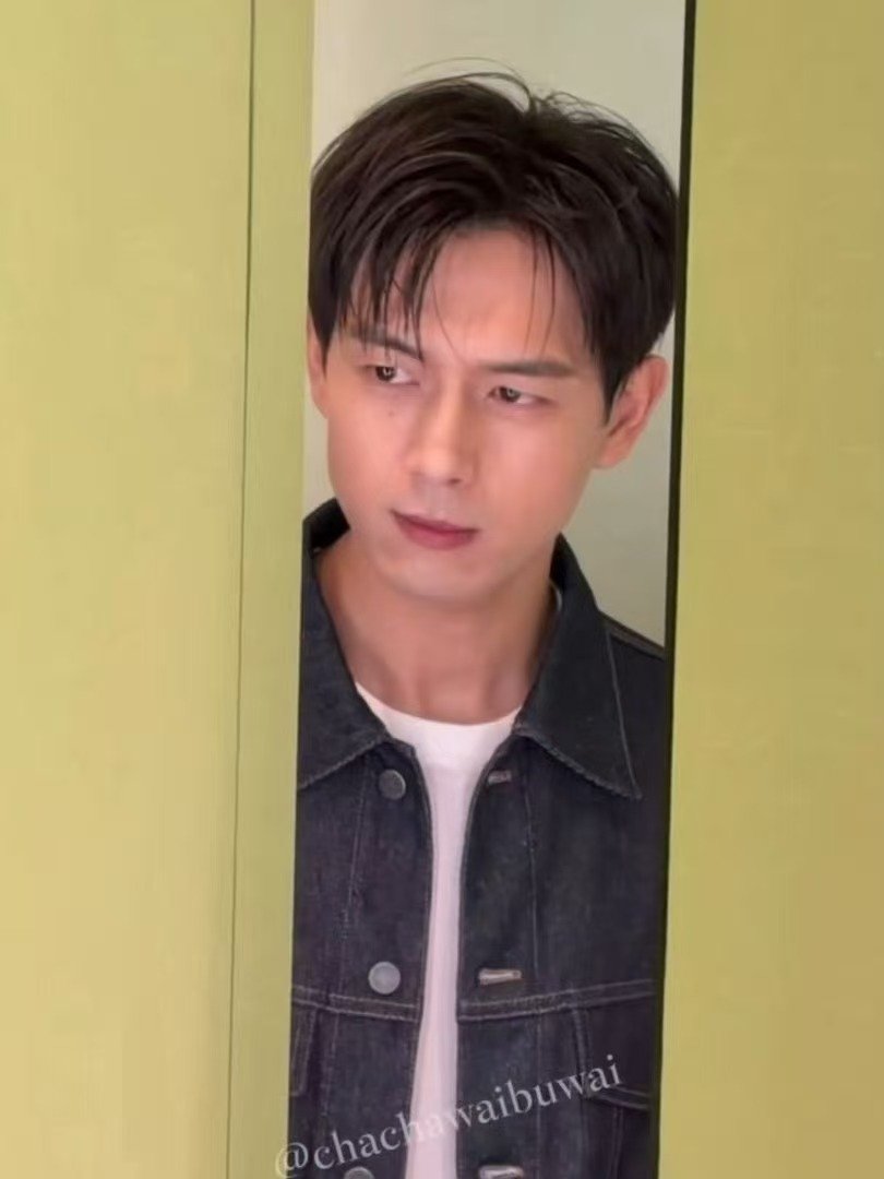 杨幂李沁李现状态杨幂李沁李现生图 杨幂李沁李现生图，状态好成啥样了！！ 