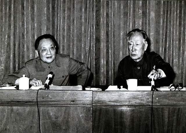 老同志们反对撤销中顾委：薄一波：小平同志发了话，我们只有执行。1989年，邓小平