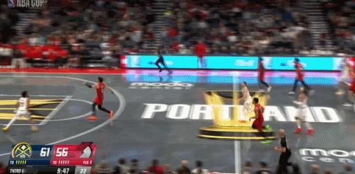 隔扣扣飞造成犯规 ​​​