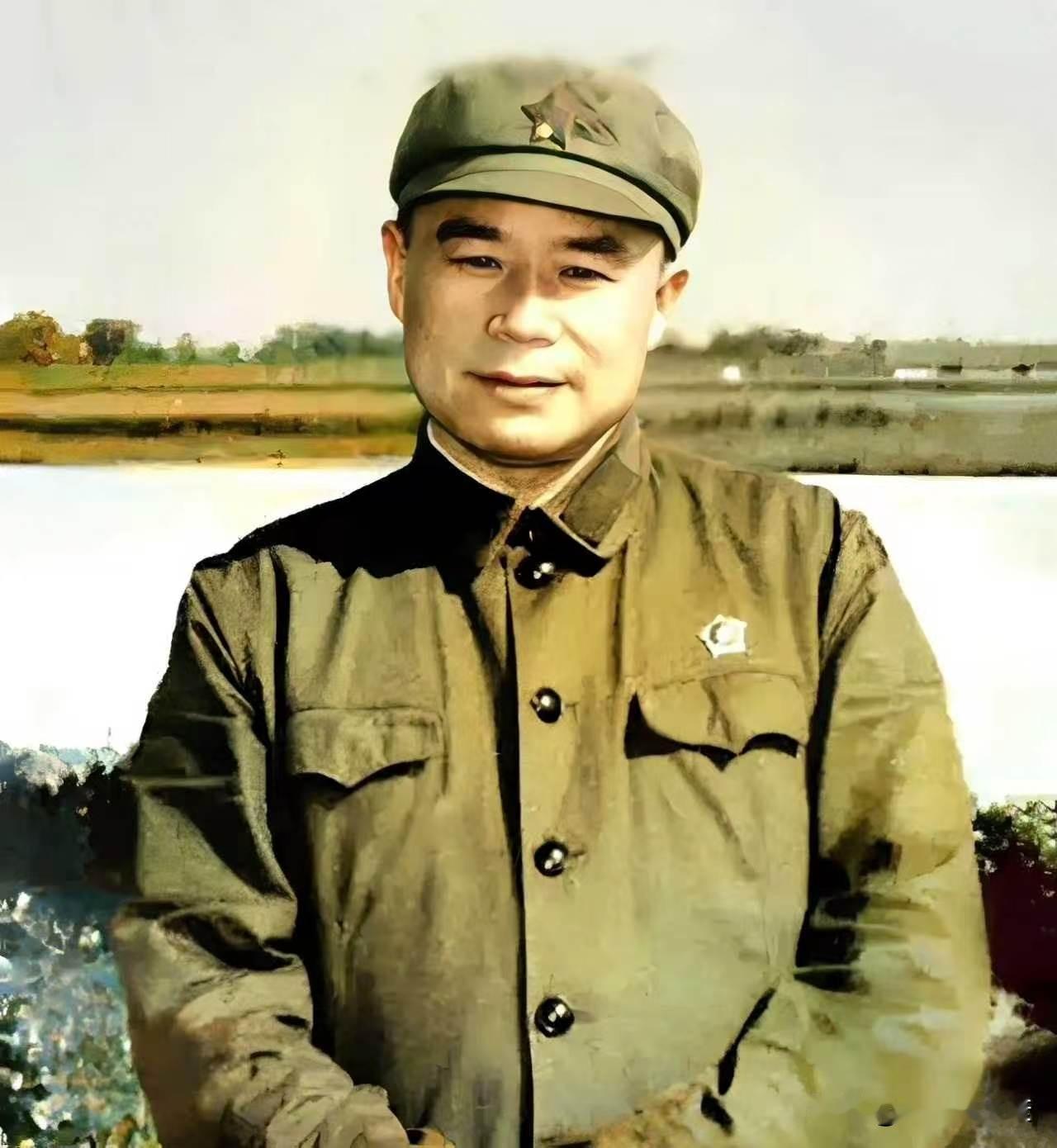 1943年10月，陈赓给王近山下死命令：率十六团赴延安，途中不许恋战。

王近山
