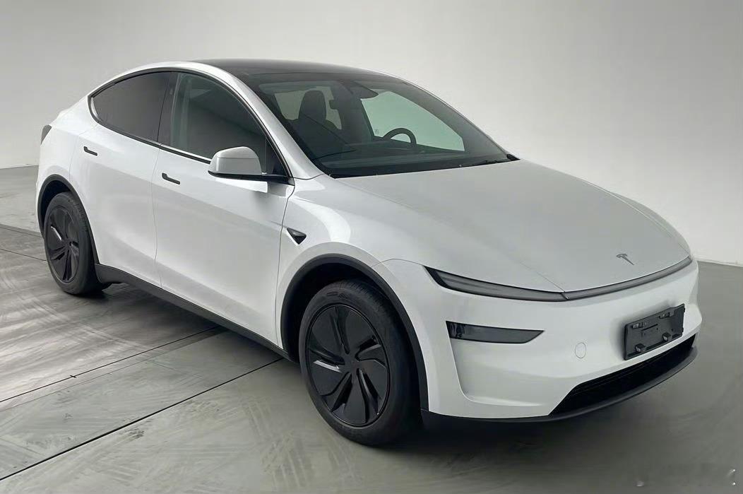 比官图好看？特斯拉Model Y焕新版申报图来了1月10日，特斯拉Model Y