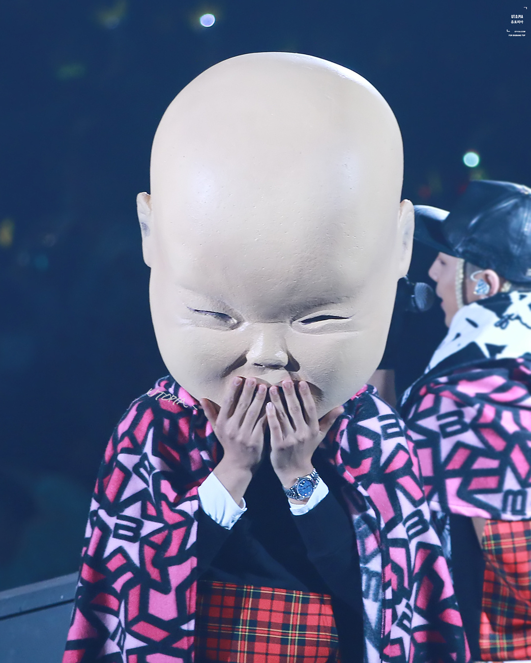 大头宝宝👶🏻崔胜铉t.o.p