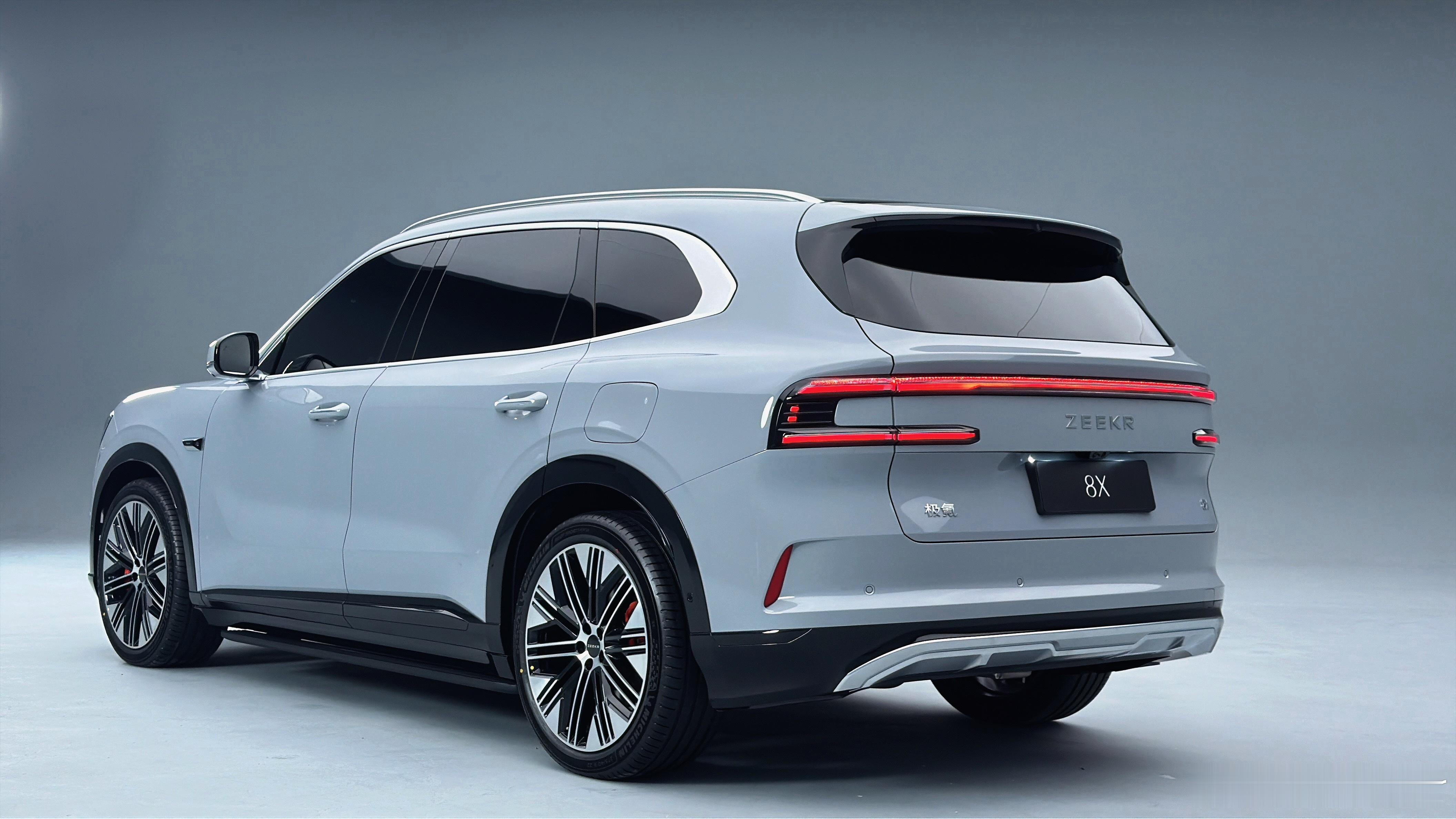 极氪8X前几天棚里拍的现场照片大家觉得怎么样极氪8x实车亮相 北京