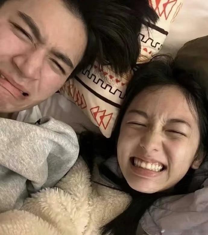 这对二搭不是挺好的，熟人局🐧心里会更踏实 ​​​