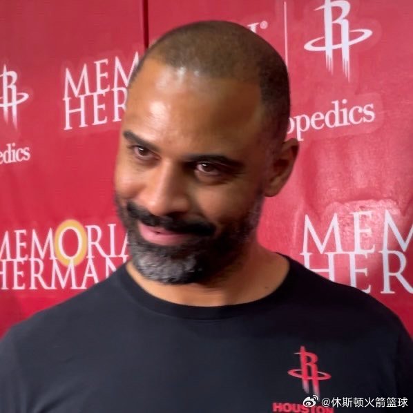 猪脑不懂变通！！！真是蠢得一批！！！火箭vs公牛休斯顿火箭休斯顿火箭