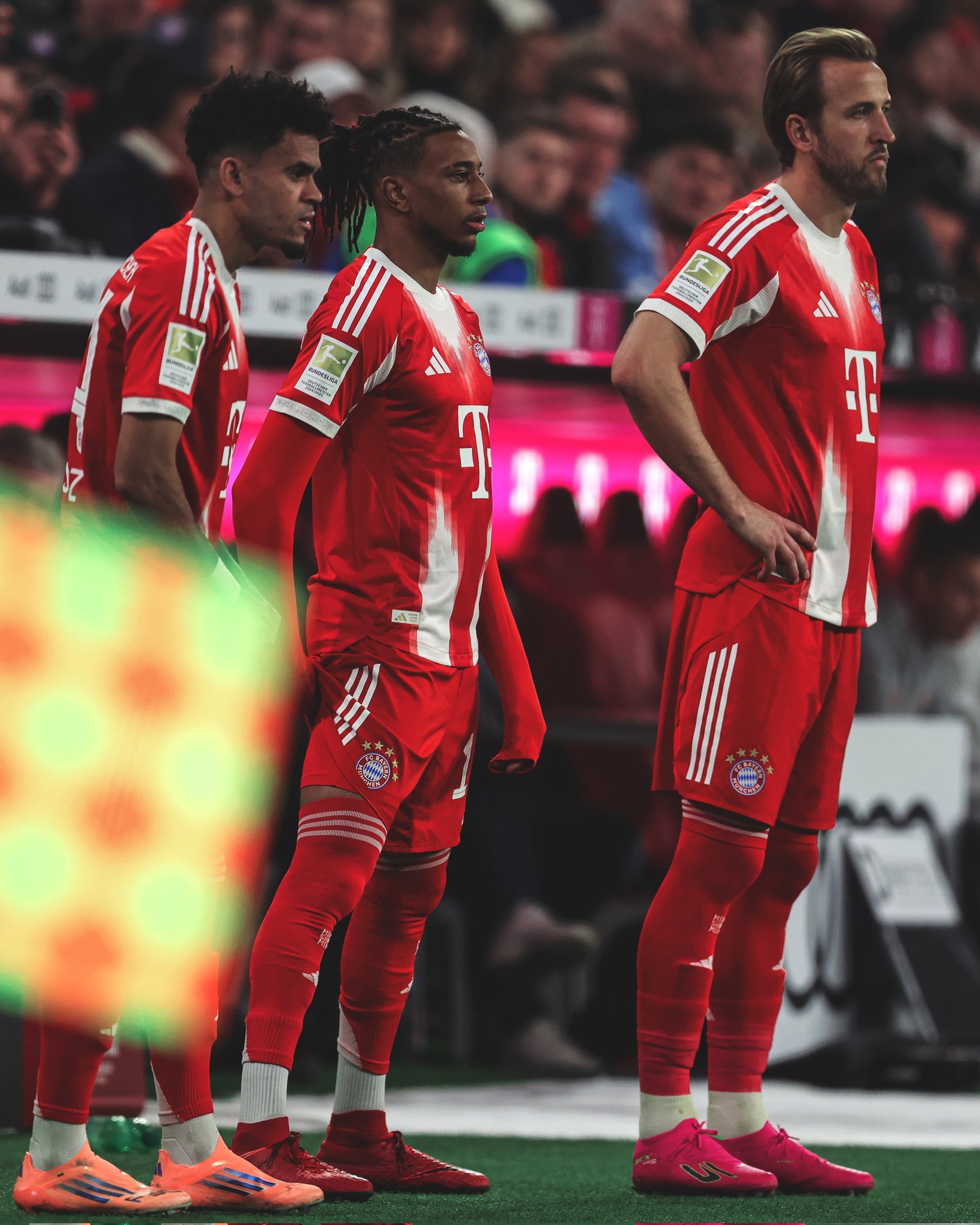 加三个，我们不太会踢 