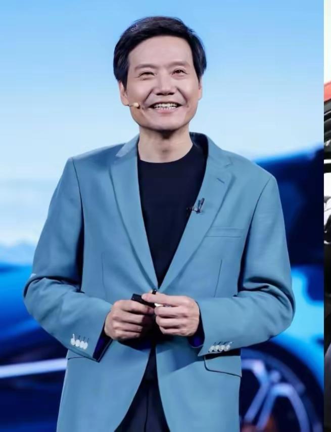 雷军万万没想到，武契奇参观小米工厂后，网友竟然强烈要求，让小米集团CEO‌雷总直