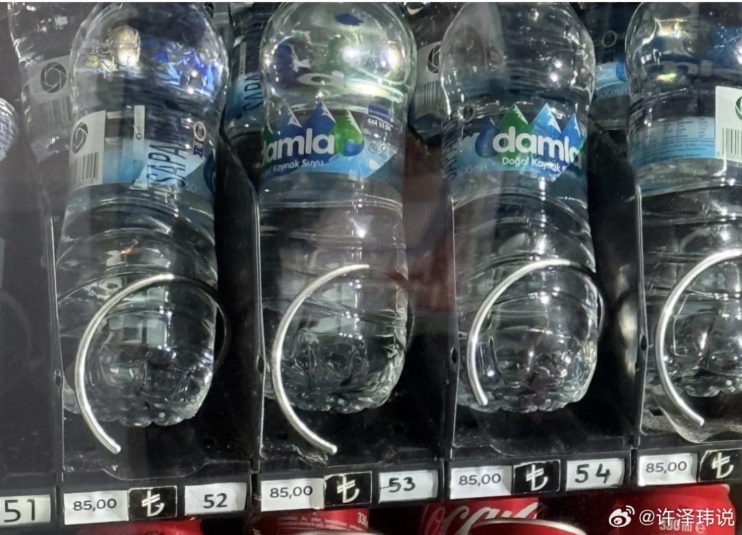 第一批免签去土耳其的已经破产了去土耳其中产已经破产，去新加坡中产已经破产，去俄罗