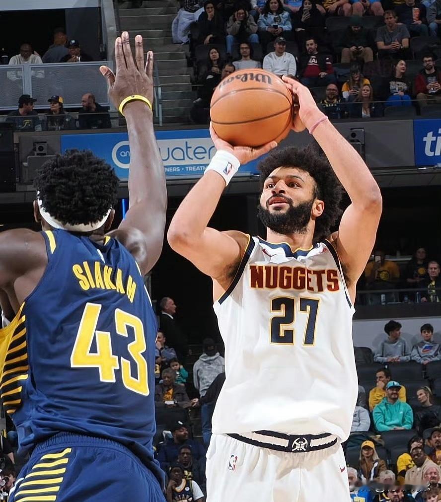 52分！穆雷爆发了，真实命中率95.6%！

今天，掘金队以135-120大胜步