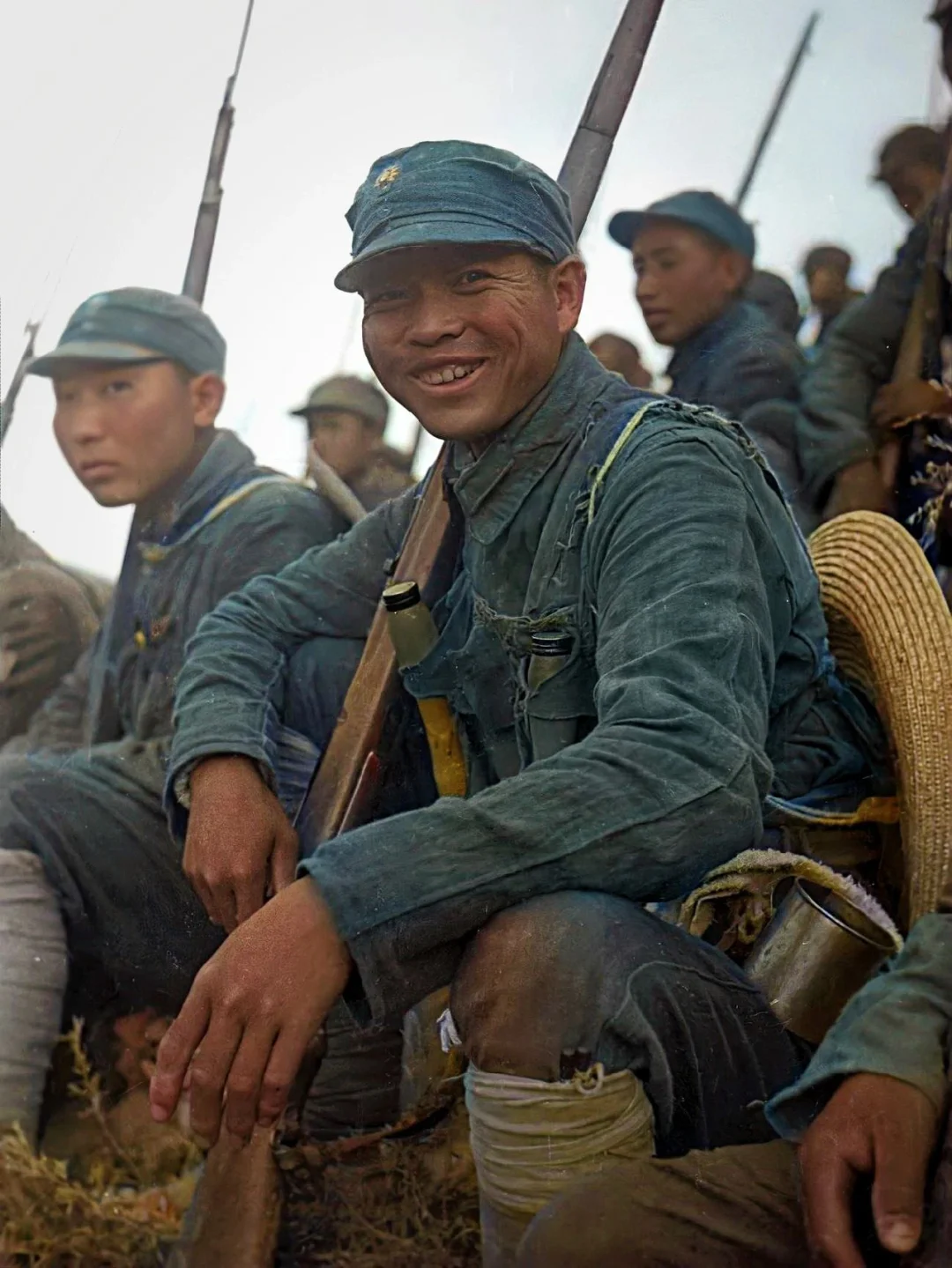 这太平盛世如你们所愿！致敬八路军！