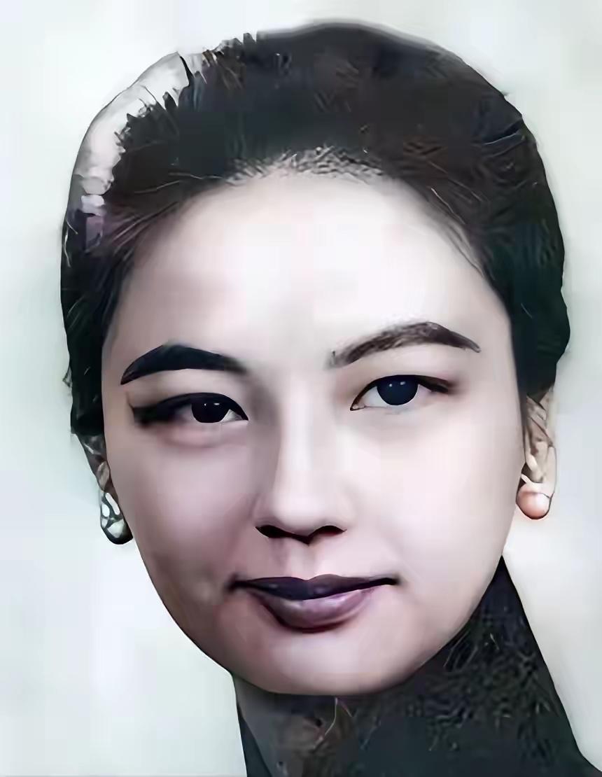 22岁王宝云是抗战时期中国最美女特工，却惨遭日军非人酷刑，双腿生生折断，双眼被石