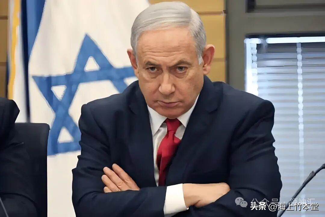 内塔尼亚胡：数手指验证身份

以色列总理本雅明·内塔尼亚胡在耶路撒冷郊区咖啡馆对