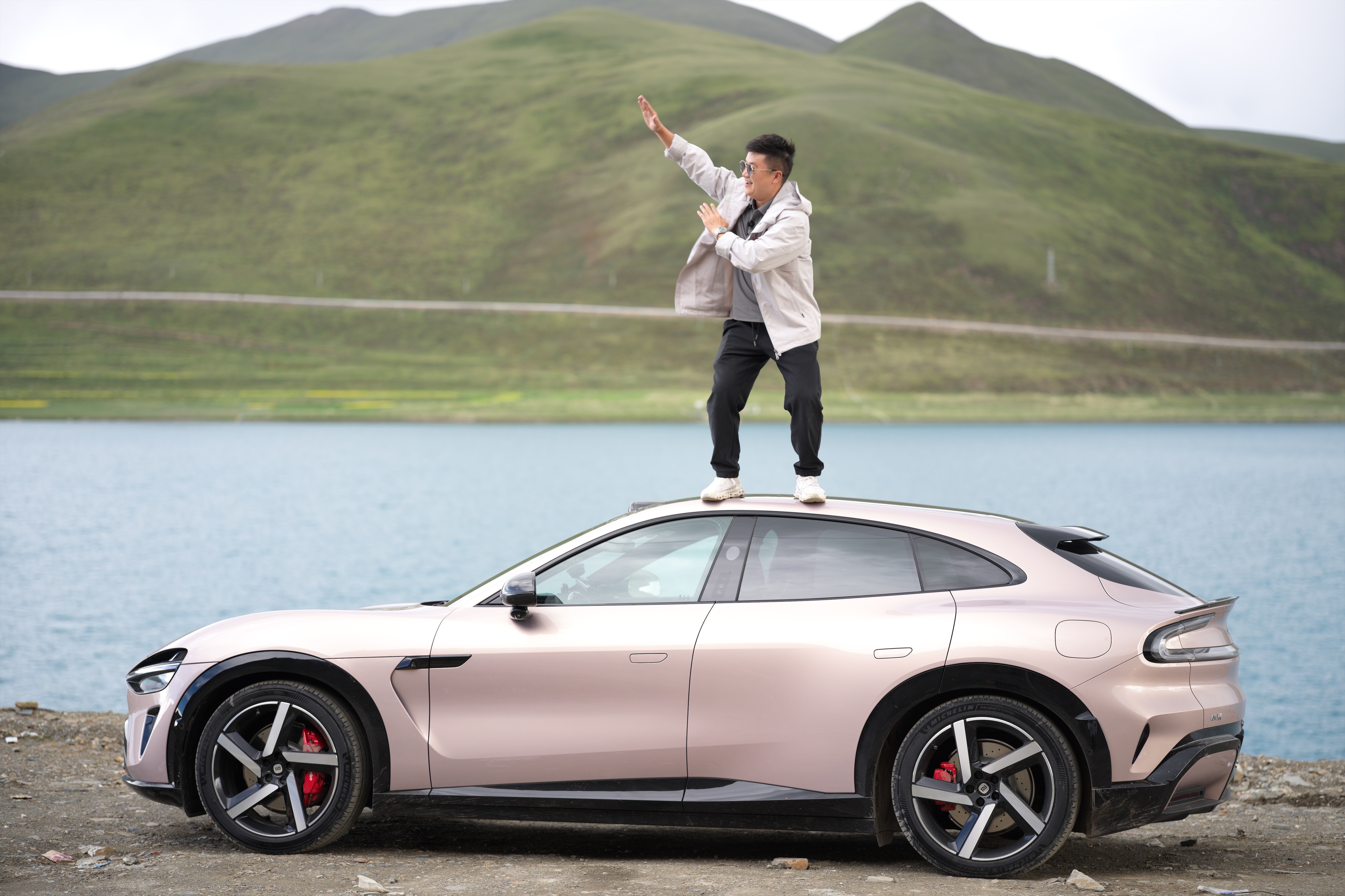 早早早很硬的兄弟们！起来硬了