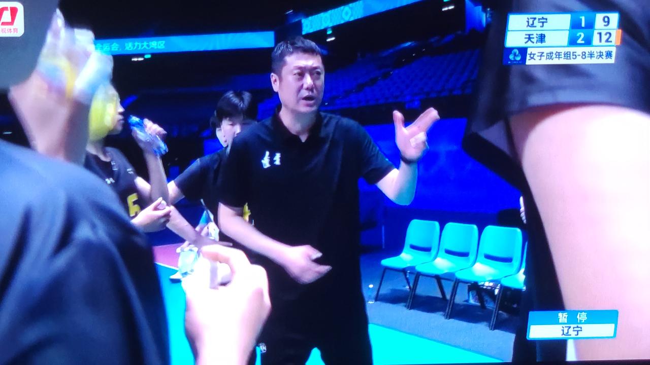 第四局比赛天津女排比分一路领先25-21！总比分天津女排3-1辽宁女排！晋级5-