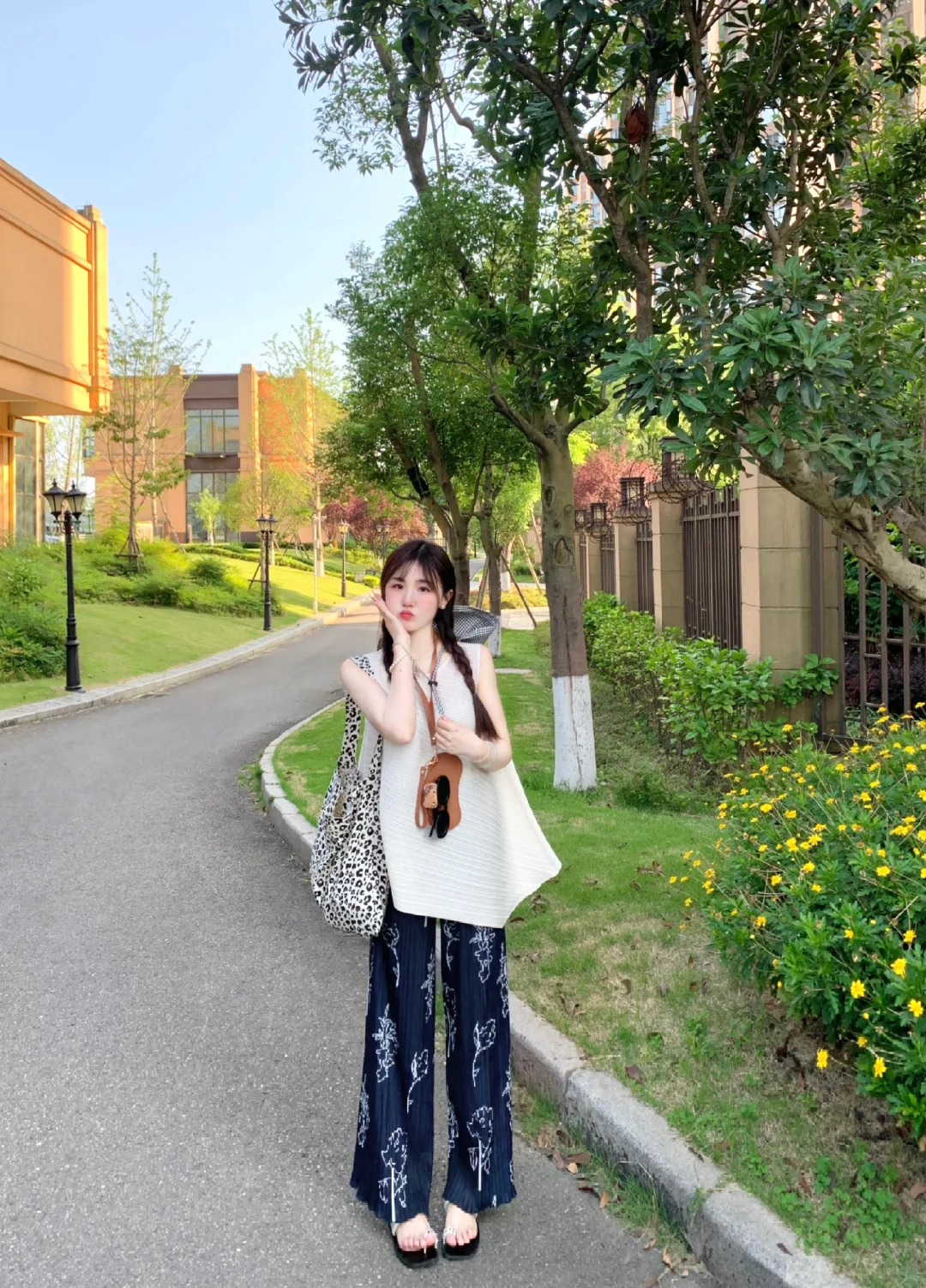 属于夏天的松弛感🌼