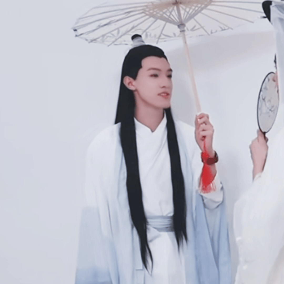 哦不是我真的觉得这个画面很萌….. 