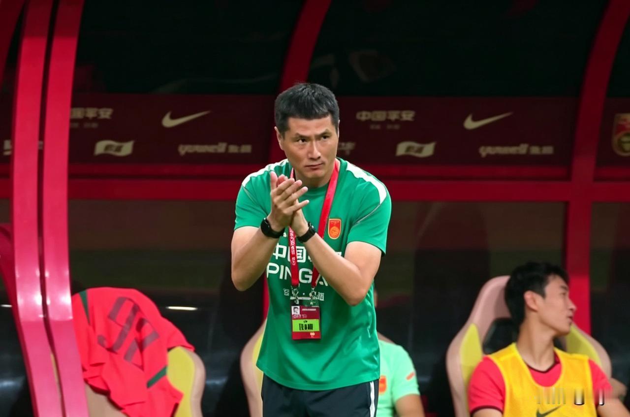 日本3:1乌拉圭，韩国3:0厄瓜多尔，中国3:0马尔代夫。中日韩三支球队都进三球