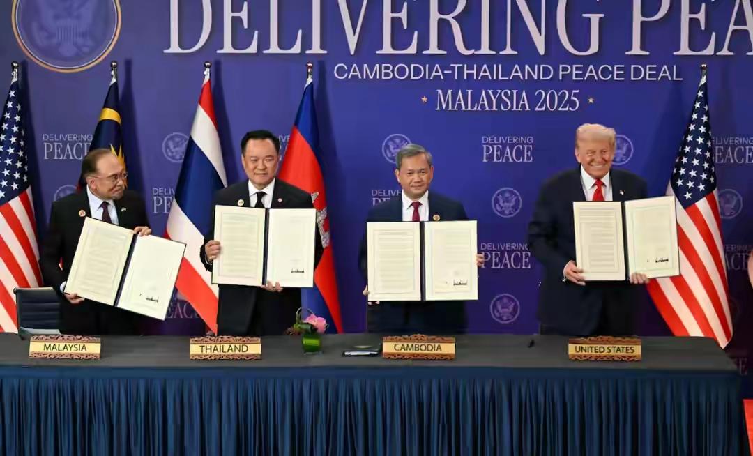 东南亚国家正日益娴熟地在这两种逻辑间周旋。他们接受中国的“帮忙”以解决具体问题，