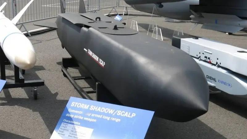 幂谈天下烽火问鼎计划 如果法国向乌克兰转让战术核武器，将面临哪些风险？俄罗斯对外