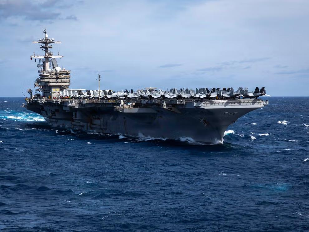 突然，美国又要派遣航母战斗群了！显然伊朗得反击让美国感受到了前所未有得压力，美国