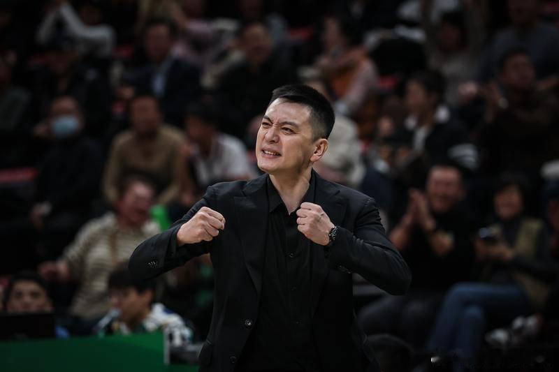 【官方公告： 关于辽宁沈阳三生飞豹篮球俱乐部主教练调整的通知】近日，辽宁沈阳三生