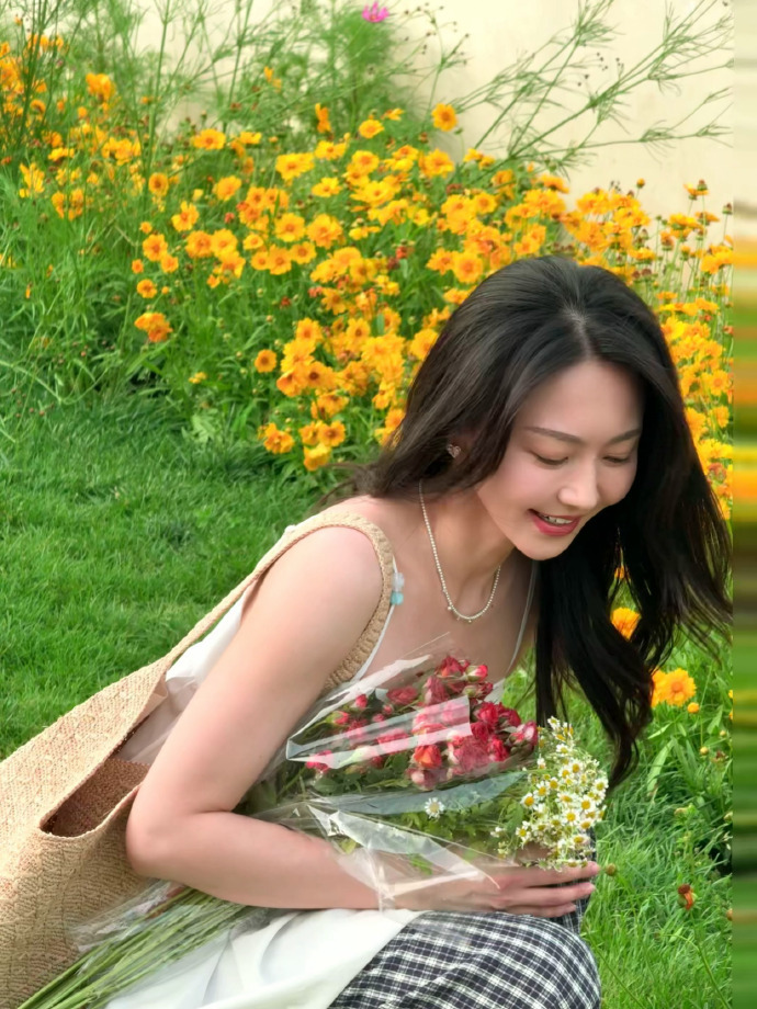 黄梦莹这次真的不一样了早年的古装角色太过经典，一直留在大家的印象里，如今再看她的