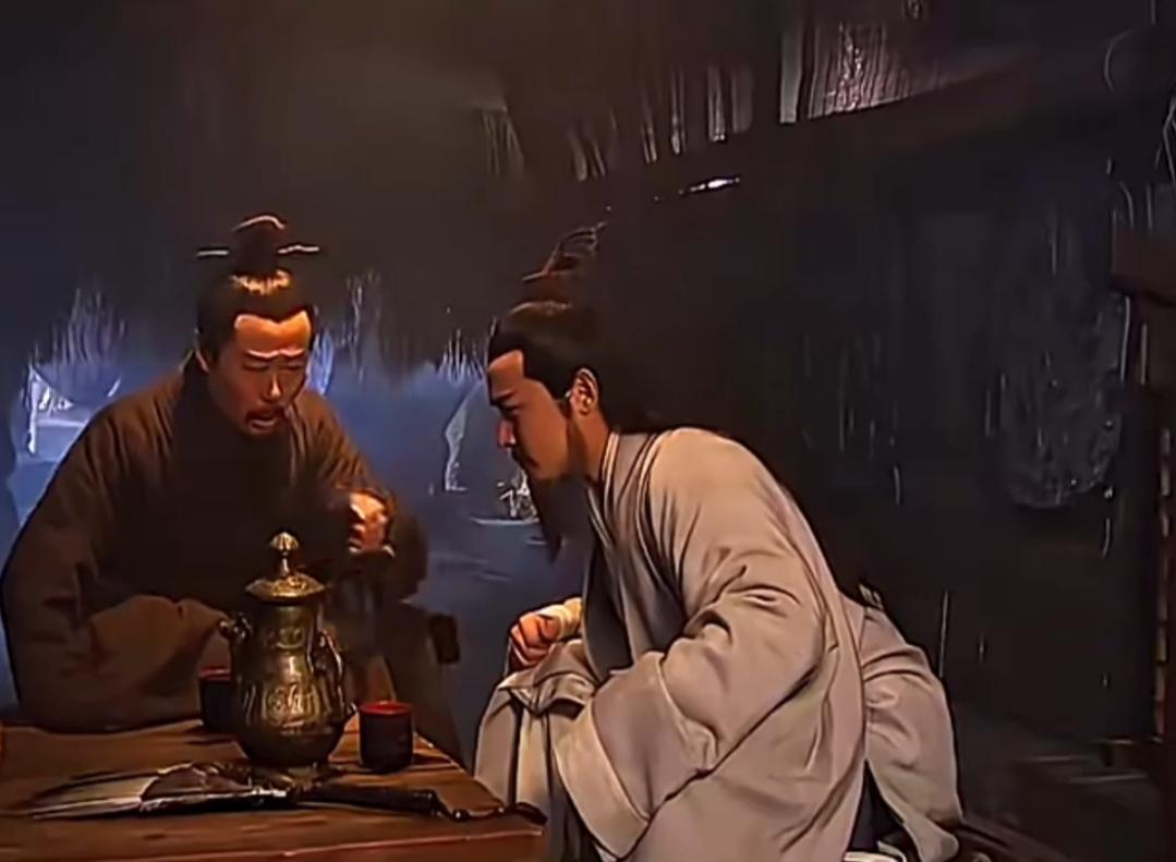 诸葛亮“草船借箭”为何能成功?诸葛亮“草船借箭”成功，堪称三国时期的智谋典范。