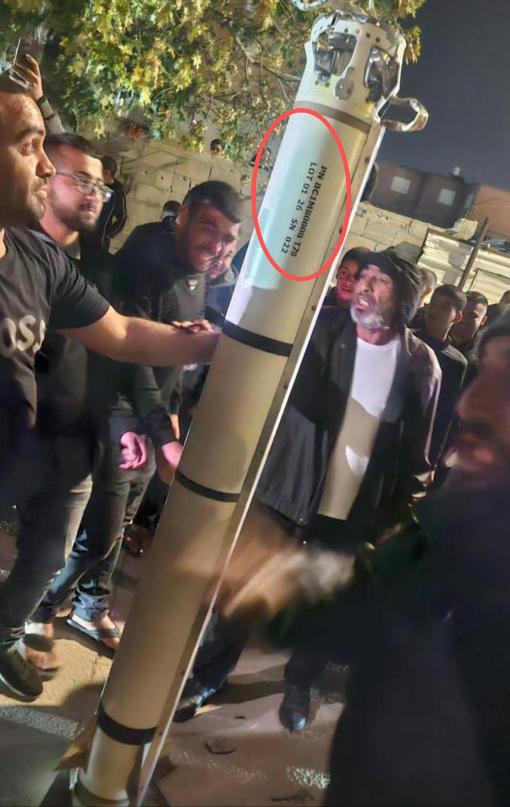 终于知道，以色列为什么会同意停火了。
 
一颗没爆炸的导弹，让局面忽然透亮了点。