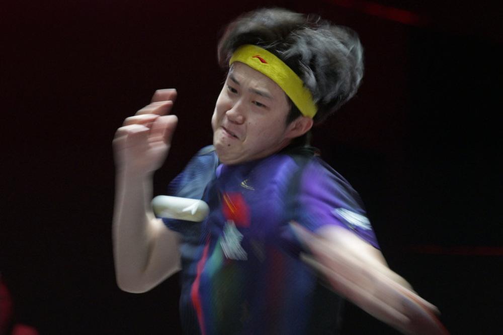 世界乒乓球职业大联盟（WTT）新加坡大满贯26日继续进行，部分男、女单打八强选手