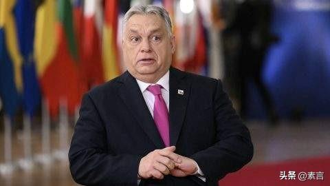 制度已经“开挂”，选情依然危险。欧尔班亲自设计的“反对党领先5%才有可能赢”。正