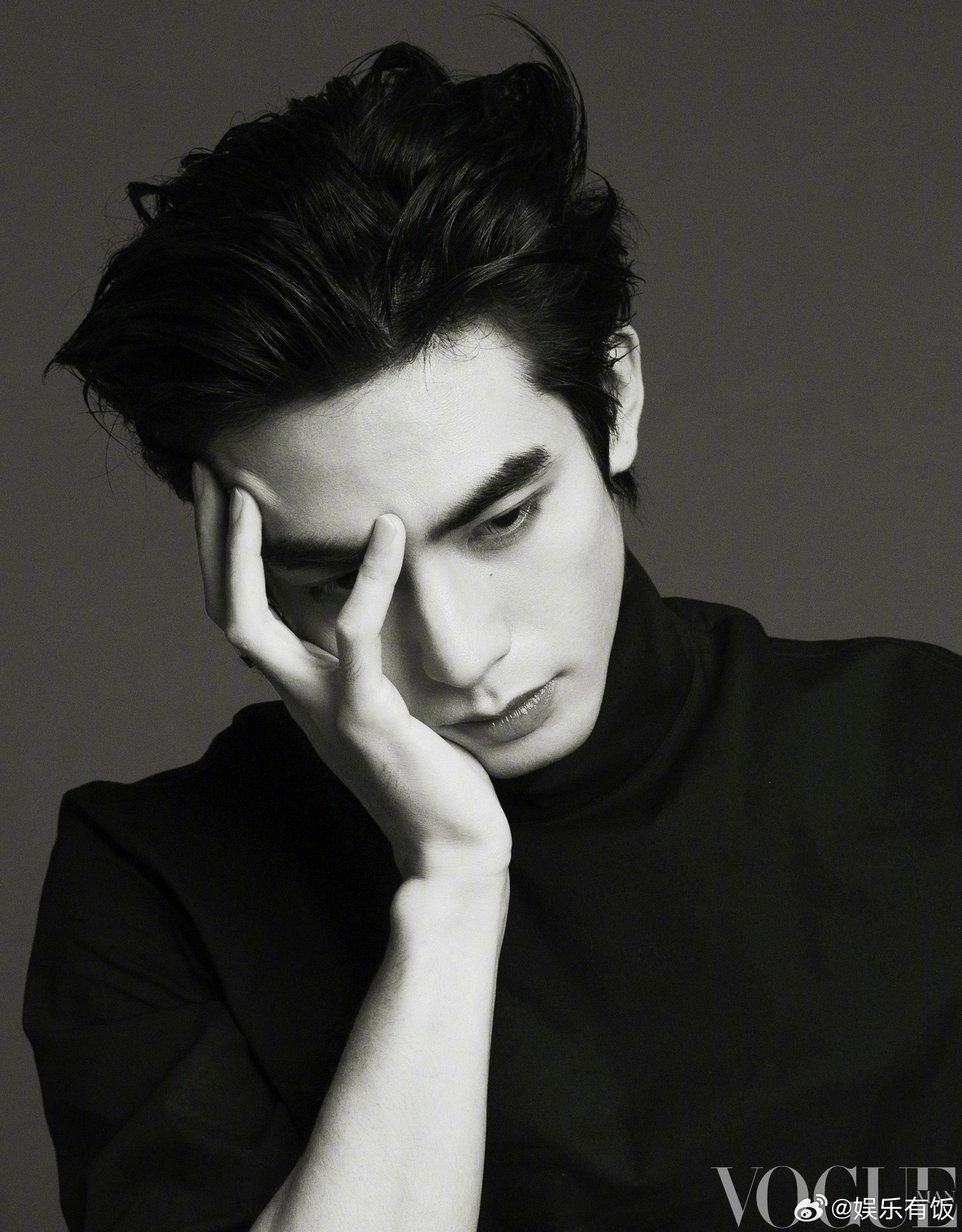 VOGUEMAN宋威龙三月刊封面宋威龙湿发造型 VOGUE MAN三月刊正式封面