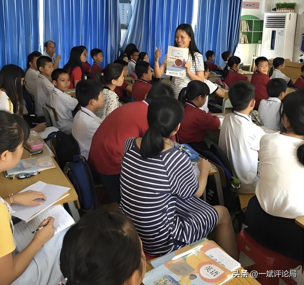 最近，长期从事考研数学教学命题、南京工业大学汤家凤教授抨击中小学过分重视英语而受