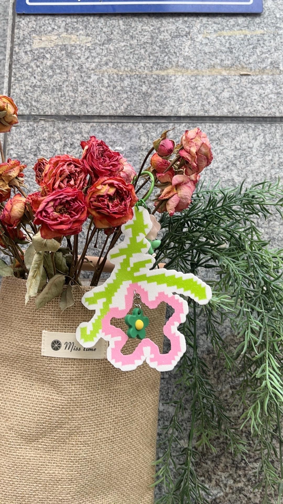 花有再开时，人无再少年！