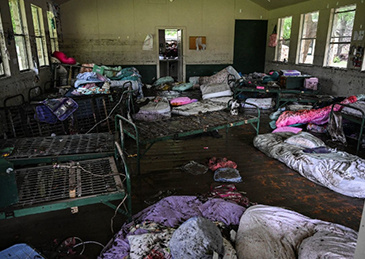 【#美国得州洪灾死亡人数上升至43人# 】当地时间7月5日消息，美国得克萨斯州克