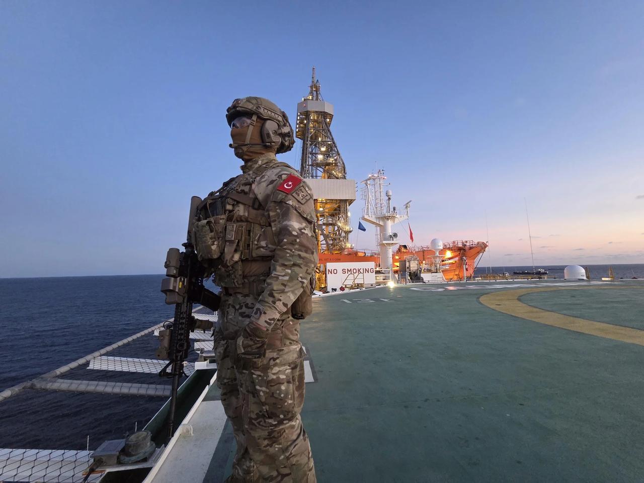 2026 年 4 月，土耳其 SAT 突击队为索马里的 Çağrı Bey 钻井