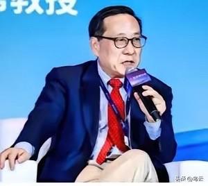 高志凯说一句话真的把我们点醒了，美国不交联合国会费之后，中国就成了缴纳会费的第一