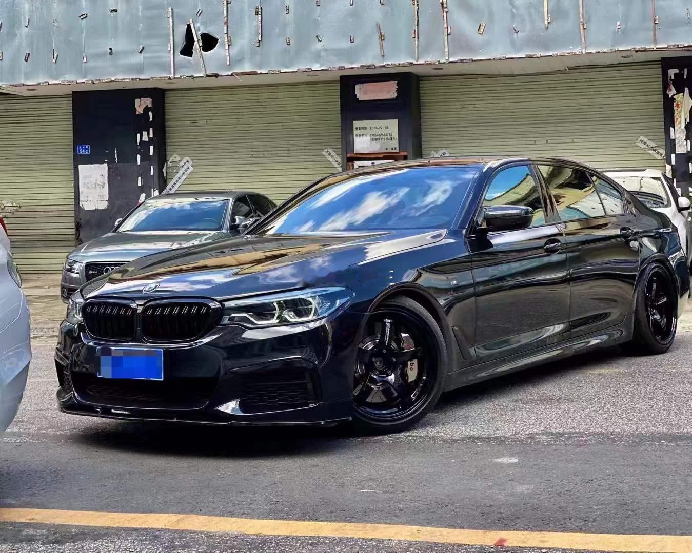 宝马5系 ，19寸 横滨 ADVAN GT 黑色 五副轮毂 现货 还有一套，可以