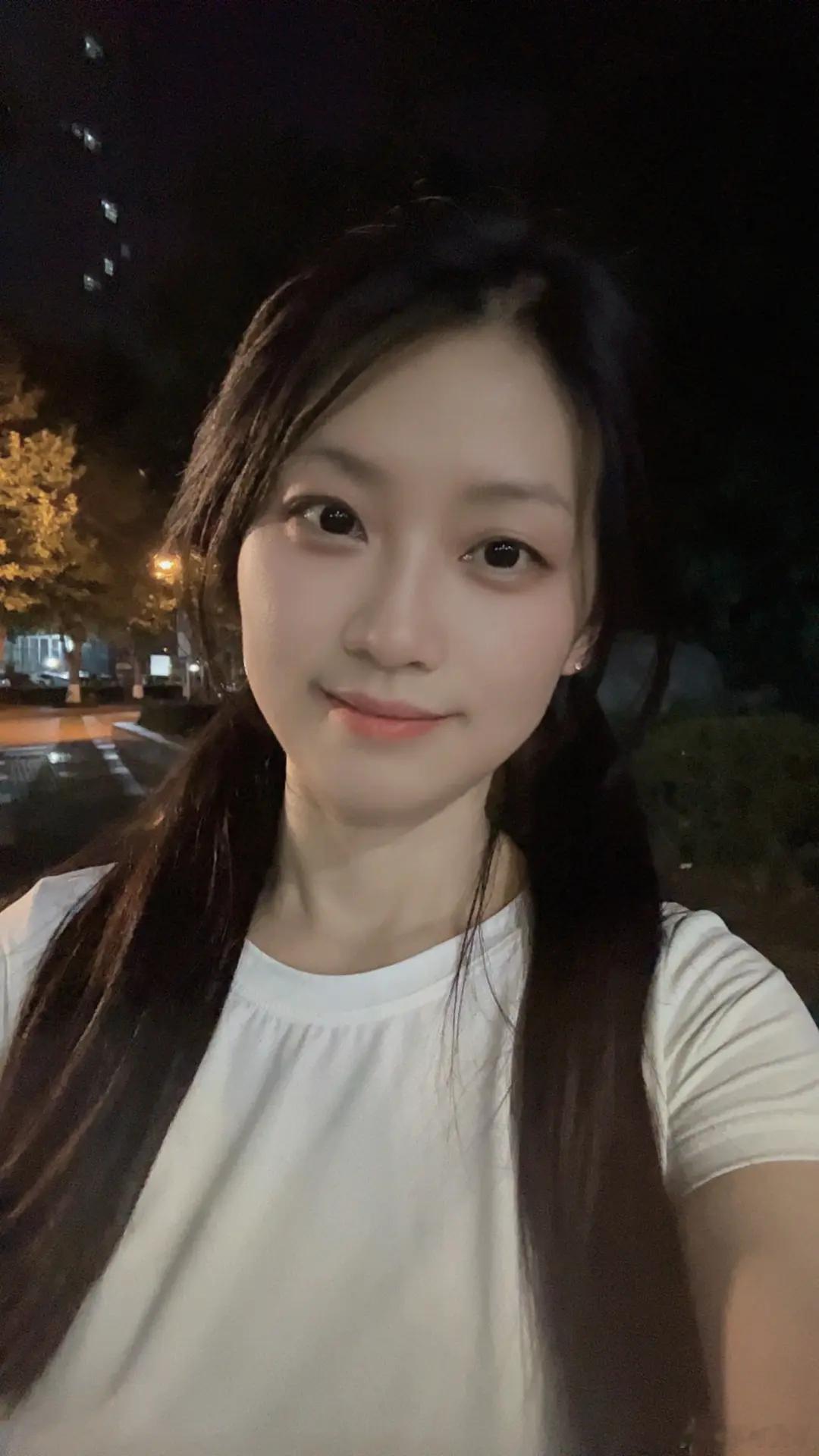 坚持运动打卡坚持坚持天气太热了跑不动啦跑步跑步每日运动打卡跑步打卡运动抓猫猫运动