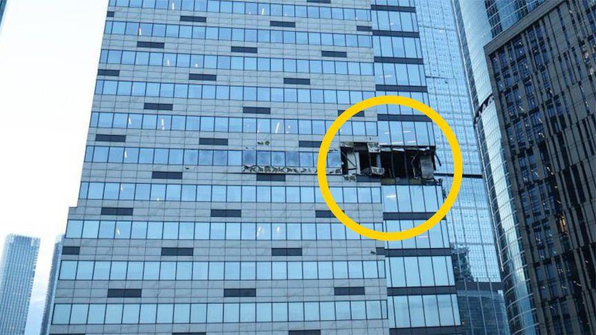 【俄方称乌军无人机凌晨袭击莫斯科:两架被击落无人伤亡 空域暂禁飞】据俄罗斯塔斯社