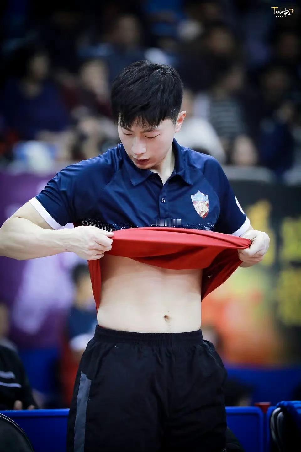 龙行千里，旗开得胜。#马龙中国大满贯首秀#｜图源水印 ​​​