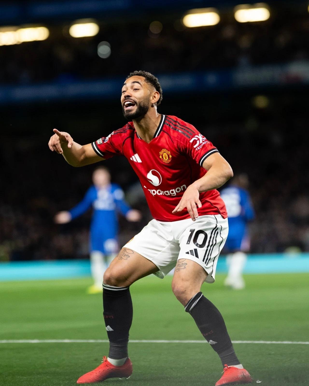 醒来就是一场胜利！我魔客场1比0击败切尔西，稳稳占据第三！又是开心的一天。切尔西