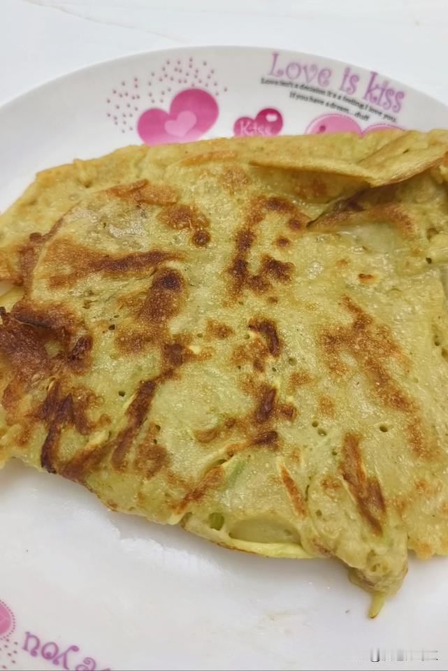 今天是孩子放假第一天
这孩子昨晚一直熬到十一点
我都睡了他还在收拾房间
今天不用