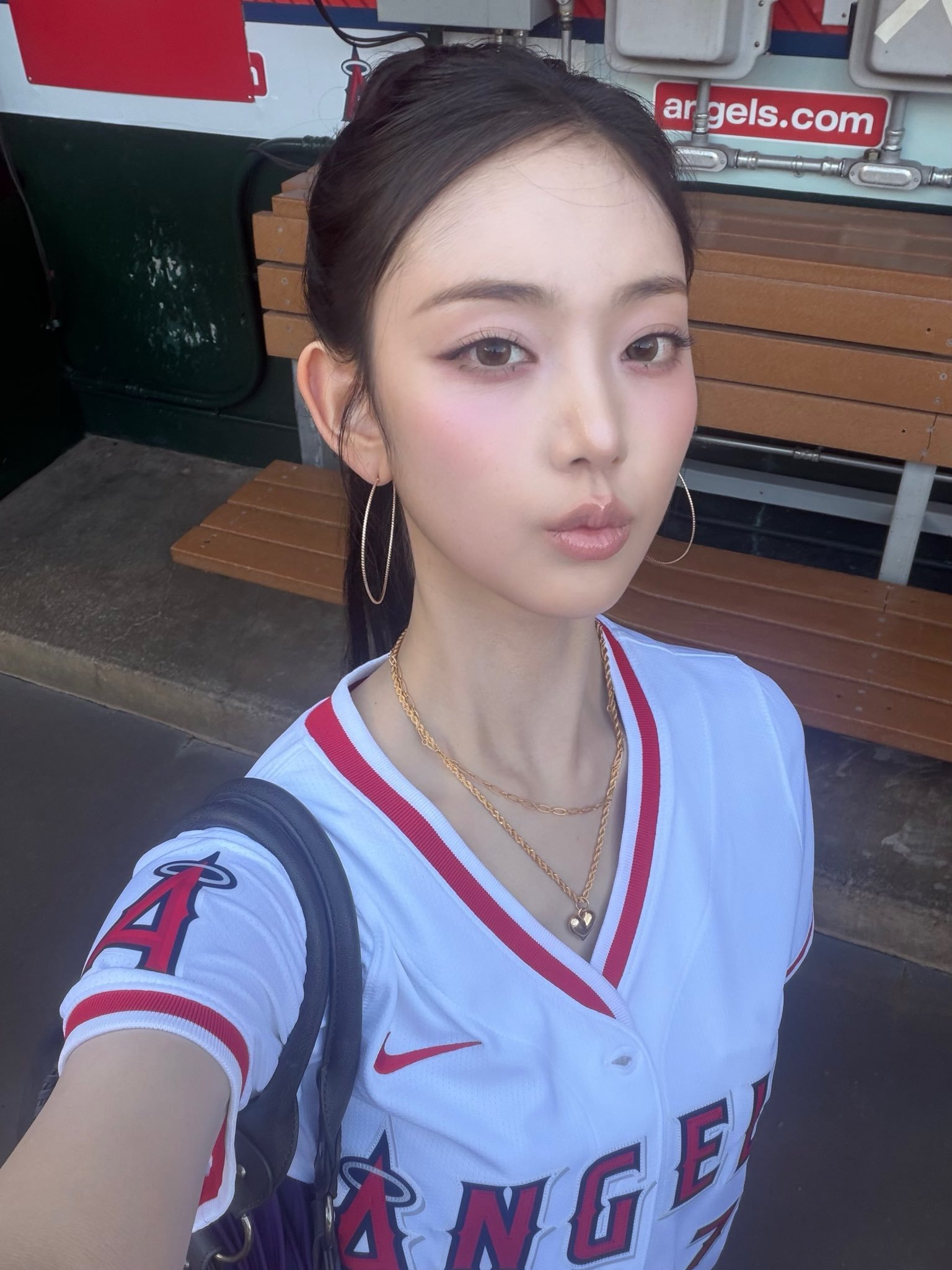 260817 KiiiKiii LEESOL李修旻 