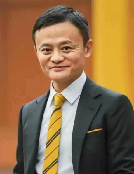 马云是有点东西在身上的！

他见过的几个人，
后来都出事了。
王林倒了，
许家印